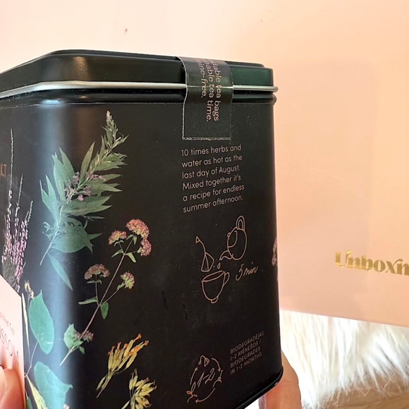 Unboxme Custom Build-a-Box - 6 Total Items, all NEW - PERFECT GIFT🎁 - Picture 10 of 16